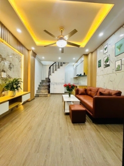 Bán nhà 25m² full nội thất hồng mai, hai bà trưng, 4.8 tỷ, 6 tầng, 4pn, 5wc, sổ