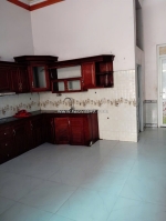 Bán nhà 3 tầng đông hưng,thái bình, diện tích 9m, mặt tiền 9m, giá 4.5 tỷ