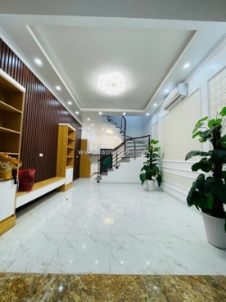 Bán nhà 4 tầng, 42m², 5pn, 4wc, kim ngưu, hai bà trưng, 6.6 tỷ, tặng full nội