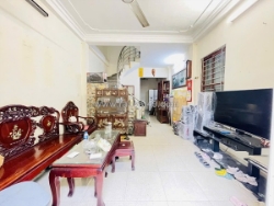 Bán nhà 4 tầng, 44m², 5 phòng, nguyễn khoái, 5.35 tỷ, sổ đỏ