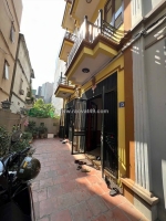 Bán nhà cầu giấy, dt46m2, 5 tầng, 6 phòng ngủ - 30m ra mặt phố ôtô tránh đỗ