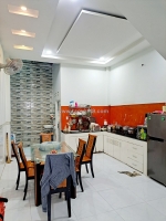 Bán nhà chỉ 1 sẹc ở lê văn quới, đường nhựa 10m bình tân , 65m2, 2 tầng