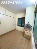 Bán nhà chỉ 1tỷ95 xe con đỗ cách 5m, nhà mặt chợ gốc đề - minh khai – hoàng mai