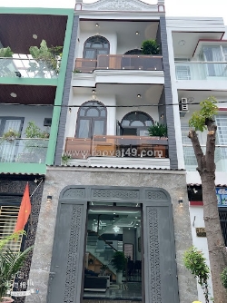 Bán nhà cực đep 2 lầu 1 trệt gần bệnh viện dĩ an bình dương