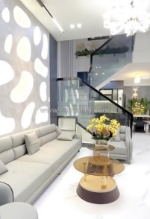 Bán nhà đẹp dân xây trần phú, hà đông. dt 36m2 x 5 tầng. dân cư đông đúc, ngõ