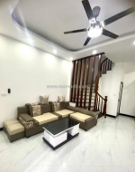 Bán nhà la khê, hà đông 37m2 x x5 tầng, ô tô đỗ cửa, ngõ thông thoáng, fill nội