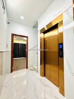 Bán nhà mặt tiền 80m2 5 tầng - thang máy - gara oto - phú trung quận tân phú.