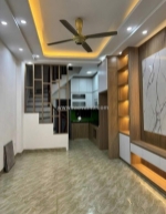 Bán nhà ngõ 2 quang trung, 5t x 30m2, mt 3,5m, giá 6,35 tỷ , 2 mặt ngõ ô tô, kd