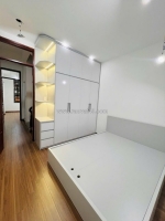 Bán nhà nguyên hồng vip, 4 tầng, kinh doanh đỉnh, oto vỉa hè, 2 thoáng, giá chỉ