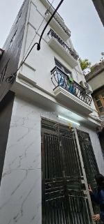 Bán nhà phố xốm - nhà đẹp dân xây - gần ô tô - chỉ 4.95 tỷ