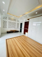 Bán nhà riêng lô gốc 3 tầng vị trí trung tâm trường thọ, thủ đức, giá chỉ 9 tỷ