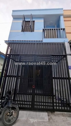 Bán nhà sc 1 trệt 1 lầu sát chợ xóm nghèo dĩ an bình dương