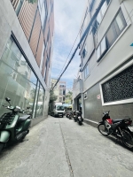 Bán nhà thích quảng đức - 4m x 12m - 64m2 sổ nở hậu - full nội thất