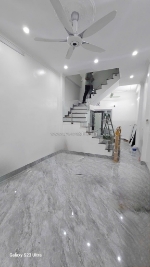 Bán nhà trần quốc hoàn, phân lô quan chức, 43m2, giá chỉ 10,5 tỷ