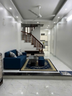 Bán nhà vĩnh hưng, hoàng mai, 36m², 2 tầng, 2 ngủ. 2.68 tỷ