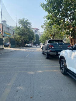 Bán nhà xa la phúc la hà đông 56m2 mt4m rất hiếm giá 7,95 tỷ