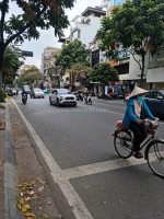 Bán toà building-mặt phố huế-hai bà trưng-kd vip-dt 1mxmt5.5mx13 tầng-80 tỷ tl