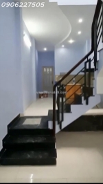 Cần bán nhà đẹp, vị trí đắc địa tại bình trưng tây, quận 2