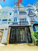 [chỉ 5 tỷ quay đầu] - nhà 3 tầng - hẻm ô tô tránh - trải nhựa sạch sẽ - huỳnh