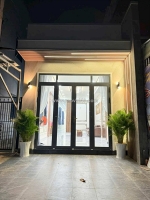 Chính chủ cần bán nhà mặt tiền huỳnh mẫn đạt đoạn gần ngã tư lạc long quân ,