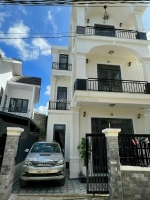 Chính chủ gửi bán căn biệt thự mới xây 100%