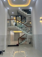 Cho thuê nhà nguyên căn đường ha huy giáp, p.thạnh lộc quận 12