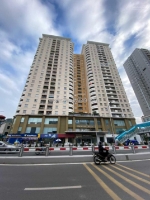 Cho thuê văn phòng 105m2 ở tố hữu - lê văn lương sẵn nội thất ngăn 3 phòng đầy