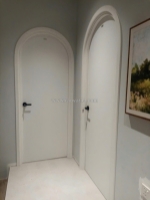 Cửa vòm composite tại bình tân