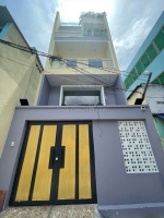 Cực phẩm chdv 7 phòng full nội thất - doanh thu 35tr/tháng (thơm) - vài bước ra