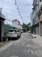 Cực sốc - bán nhà nát hẻm xe hơi đổ cửa - gần chợ phạm văn bạch - cn 60m2 ( 4