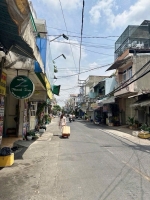 Gấp bán giảm 200 triệu - giá mới 6.8 tỷ 
mặt tiền kinh doanh - miếu bình đông