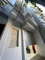 Hoàng hoa thám - 32m2 - 6 tầng - thang máy - 4m măt tiền - ngõ thông - kinh