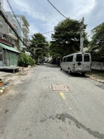 Mặt tiền đường số 8  sát chợ tân quy quận 7, nhà cấp 4 ngang rộng 6,53x22.1m,