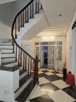 Nhà ba đình 55m2 x mặt tiền to, đẹp 4.5m - ngõ thông, thoáng.