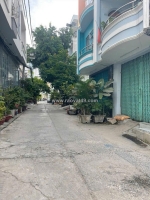 Nhà c4 2 mặt hẻm 6m xe tải vi vu k qui hoạch 4x20m giảm sốc chỉ nhỉnh 5 tỷ
