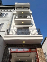 Nhà mới kính koong - gần cầu vĩnh tuy, aeon long biên - 5 phòng ngủ - nhỉnh 8tỷ