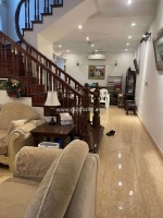 Nhà tây hồ 65m2 x mặt tiền 4.5m, ô tô đỗ cửa, không gian sống lý tưởng.