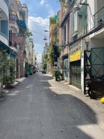 Phan văn trị, p11, quận bình thạnh. nhà mới, hxh, ngang 4,7m, gần mặt tiền,