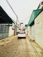 Phố thạch bàn long biên - nhà 4 tầng dân xây, 37 m² - ô tô 4 chỗ đỗ cạnh nhà -