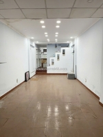 Quận 3 nhà 2 tầng 60 m2 5 pn chỉ 6 tỷ.  trần văn đang thông hoàng sa.