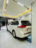 Siêu phẩm 5 tầng - xe hơi ngủ trong nhà - thang máy xịn xò - full nội thất -