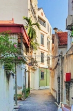 Thạch bàn long biên - hơn 4 tỷ - nhà đẹp 5 tầng ở ngay 3 ngủ đủ công năng, 30m