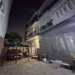 , quận 9_ 2 tầng 3 pn 2 wc_ chỉ có 2 ty----.