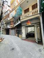 B.án n.hà đường trần đại nghĩa - phân lô hai bà trưng - ô tô dừng đỗ vào nhà -