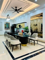 Bán nhà ngõ 331 bát khối, full nội thất, chỉ vài bước ra phố