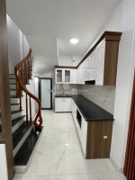 Bán nhà phố cổ ngọc lâm , kinh doanh sầm uất 36m2 * 6 tầng * 9.15tỷ , có thang