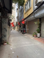 Bồ đề,long biên bán đất dt61m2 ngõ 3 gác vào đất nhỉnh 6 tỷ