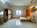 Cho thuê làm chdv, 5 phòng và 1 mặt bằng, kdc melosa khang điền, đã trang bị