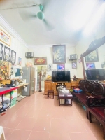 Giá yêu quá! 
bán nhà khương trung, 42m2, nhỉnh 5 tỷ, nhà mới đẹp, 2 mặt ngõ,