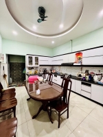 Mặt tiền kinh doanh trịnh quang nghị 4x20 chỉ 11 tỷ 4